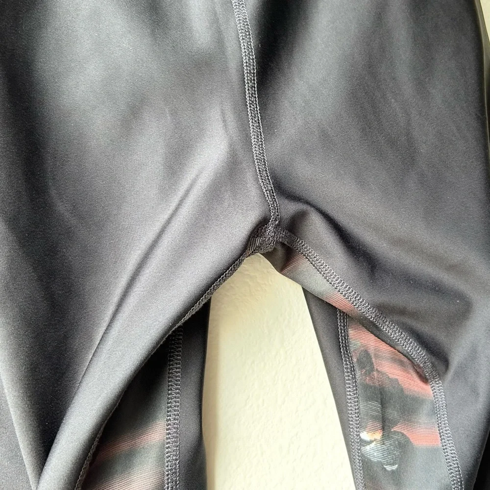 Peloton Show Up Floral Leggings Sz M Medium